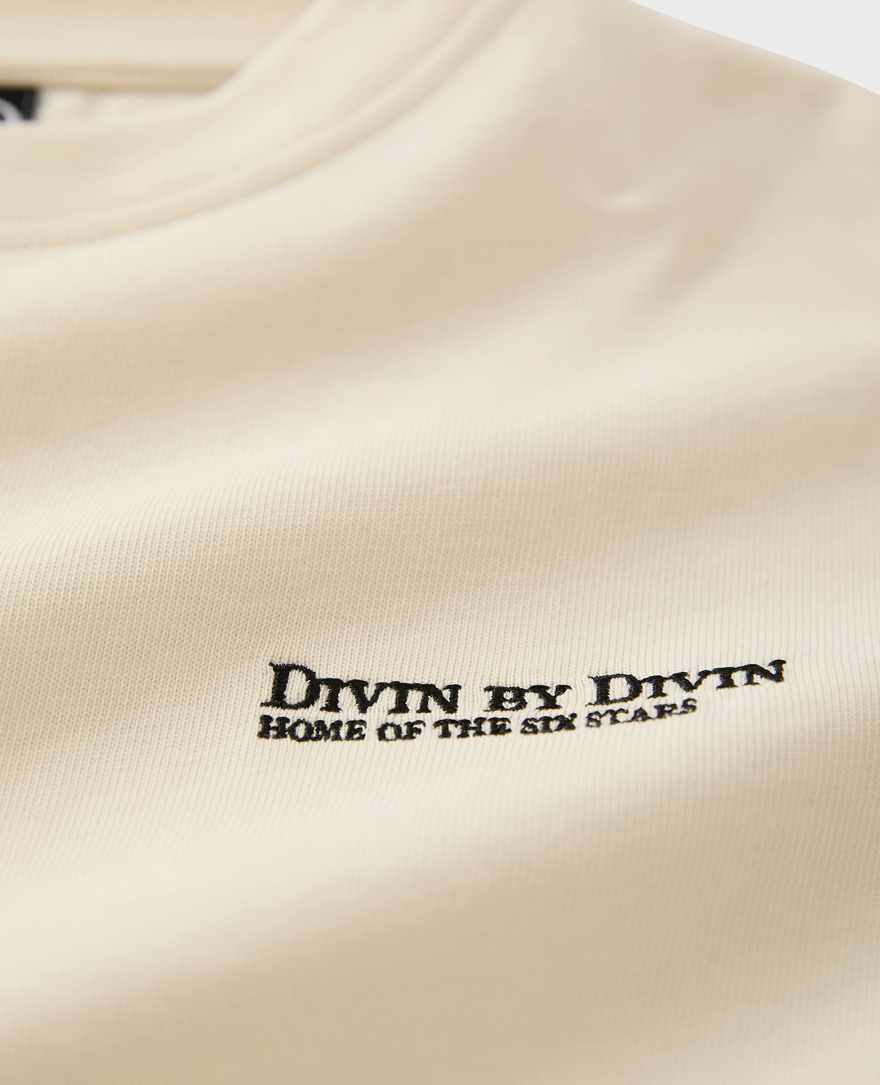 WOMENS BEIGE CLASSIC T-SHIRT - Image 4
